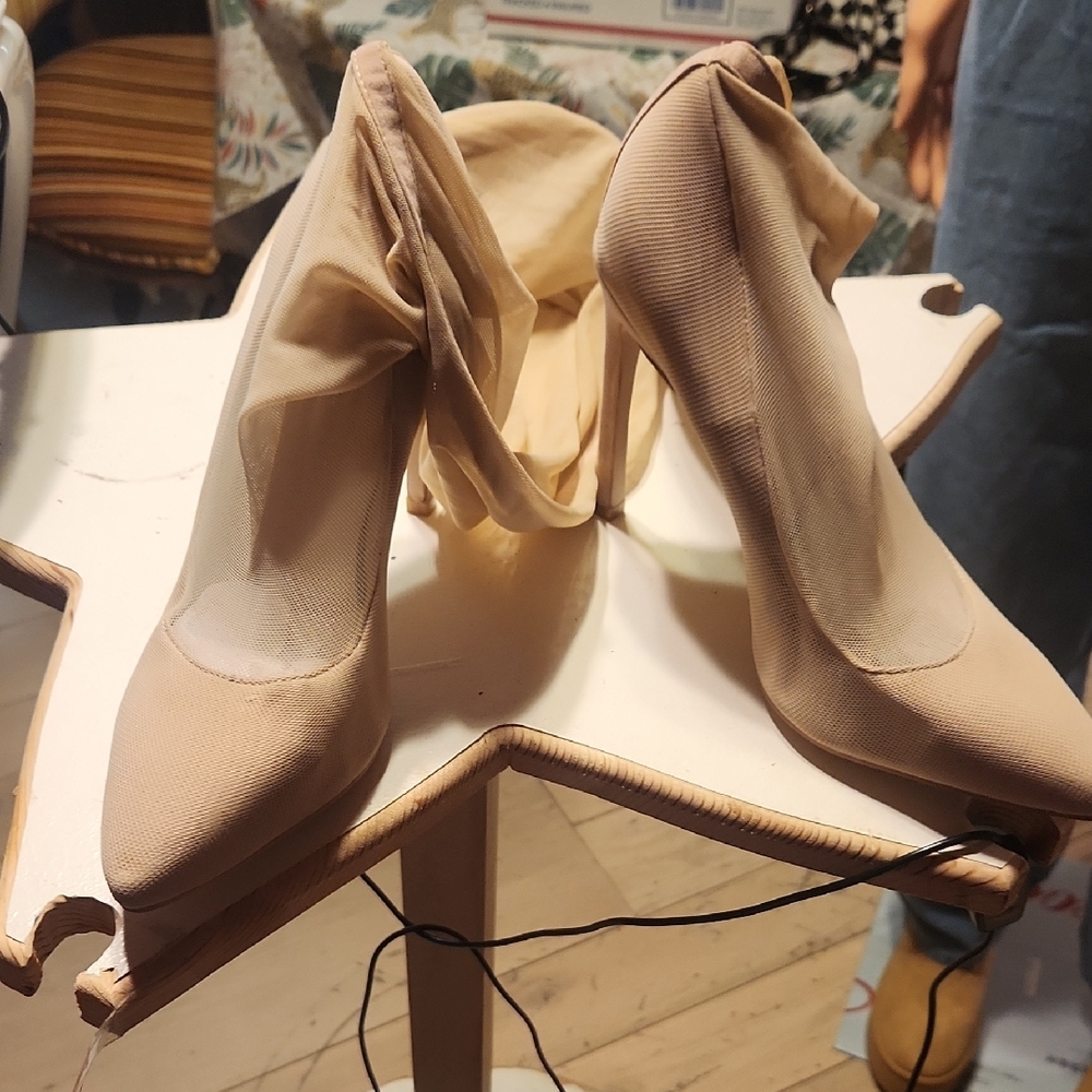 Elegant Beige Women's Heels